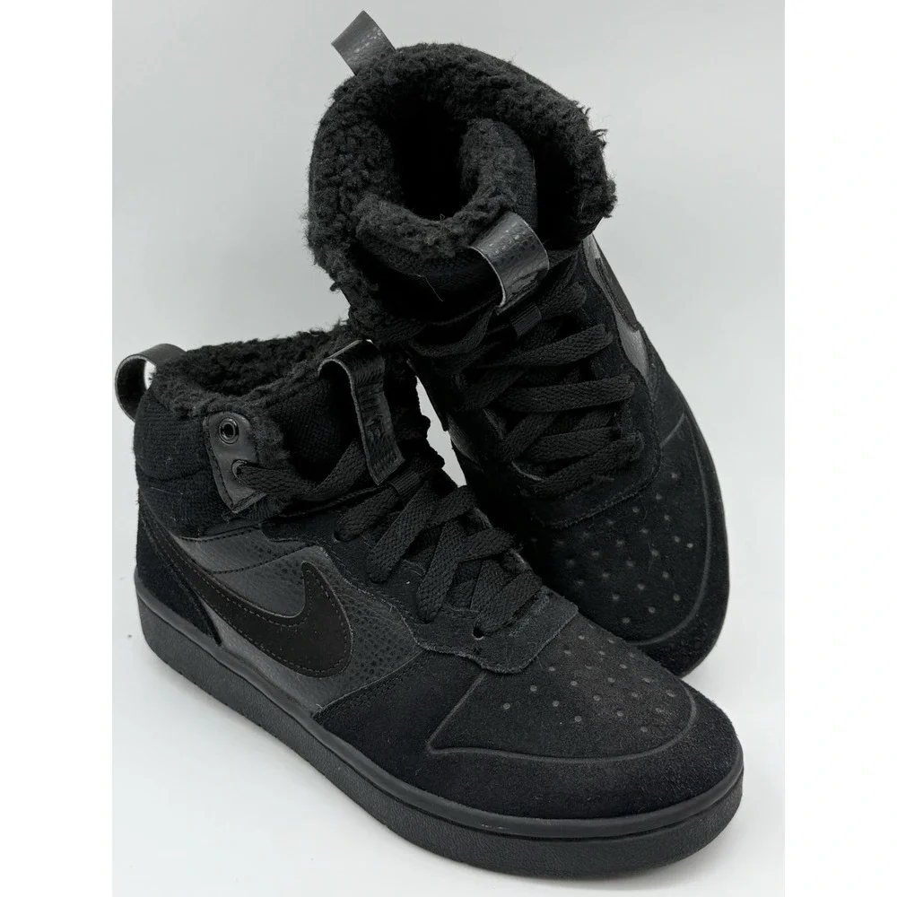 Nike Kid's Unisex Court Borough Mid Sneaker 2.5Y  Sherpa Lined Warm All Black